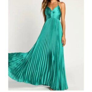 Lulus Dreaming in Color Green V-Neck Pleated Satin Maxi Dress NWT Small